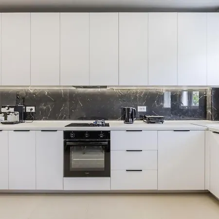 Charming Townhouse By Pikhost Villa Shkodër