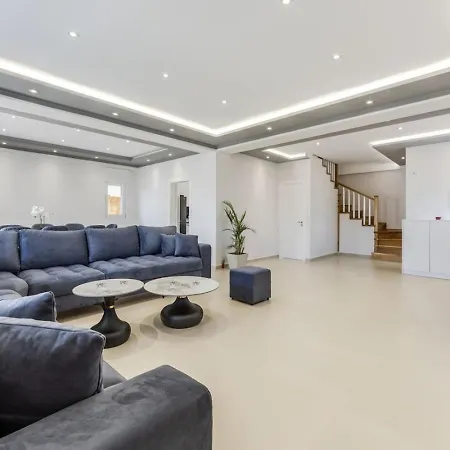 Charming Townhouse By Pikhost Villa Shkodër
